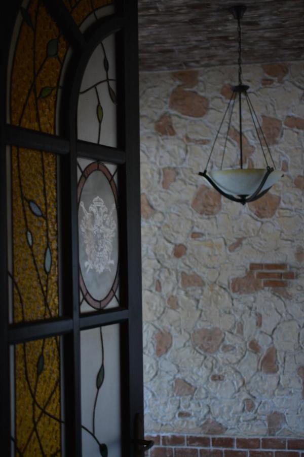 Gala - Guesthouse Oradea Eksteriør bilde
