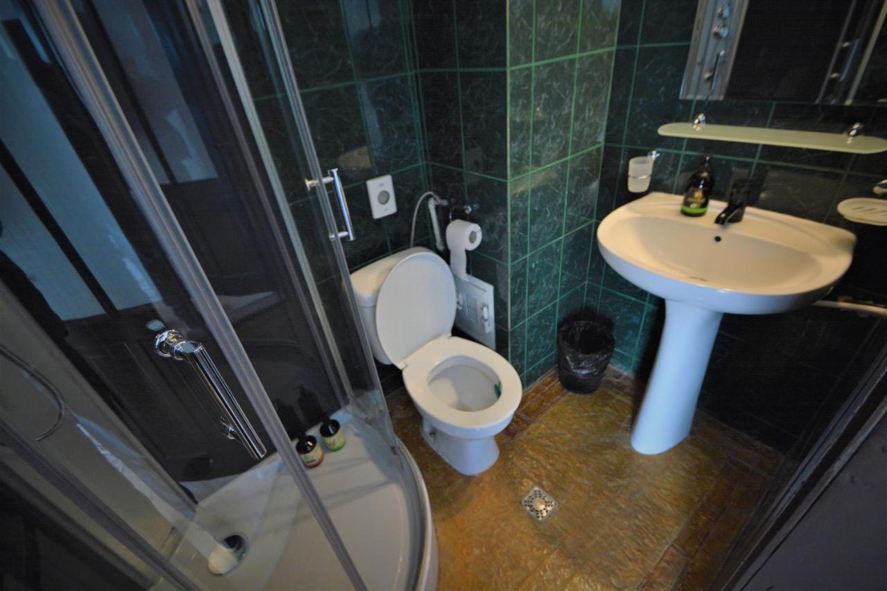 Gala - Guesthouse Oradea Eksteriør bilde